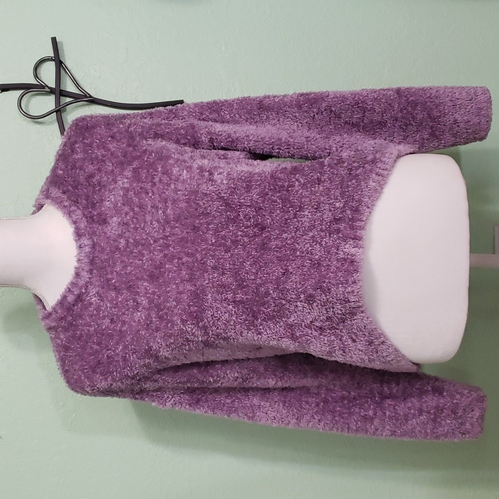 REWIND fluffy, soft sweater